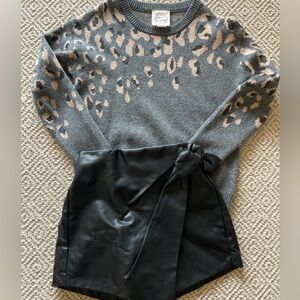 Habitual Skort (12) and Sweater Cheetah Girl Size Large, Black Gray
